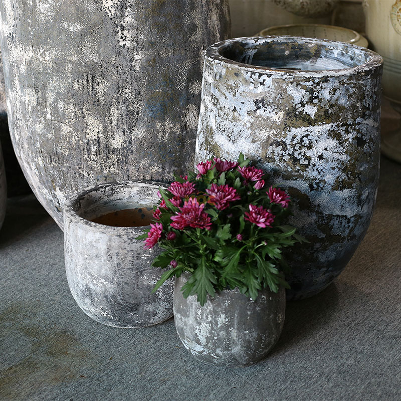 4232 Men Mỹ Thuật Tulip Trơn 28x28x17